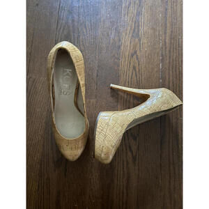 Elegant Michael Kors Cork Platform Heels - Size 7.5